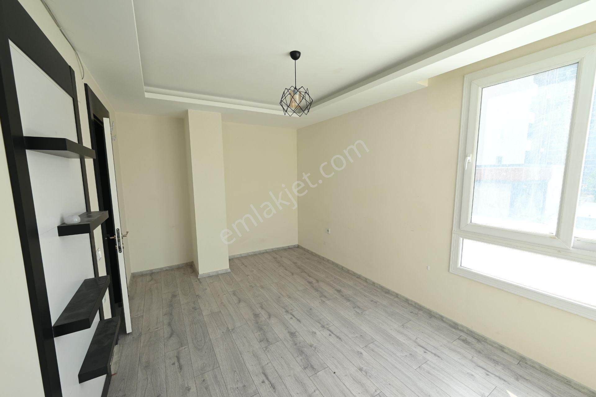 Üstünkent'ten Çiftlikköy'de Üniversite Hastane Yanı Kiralık 3+1 - Görsel 33