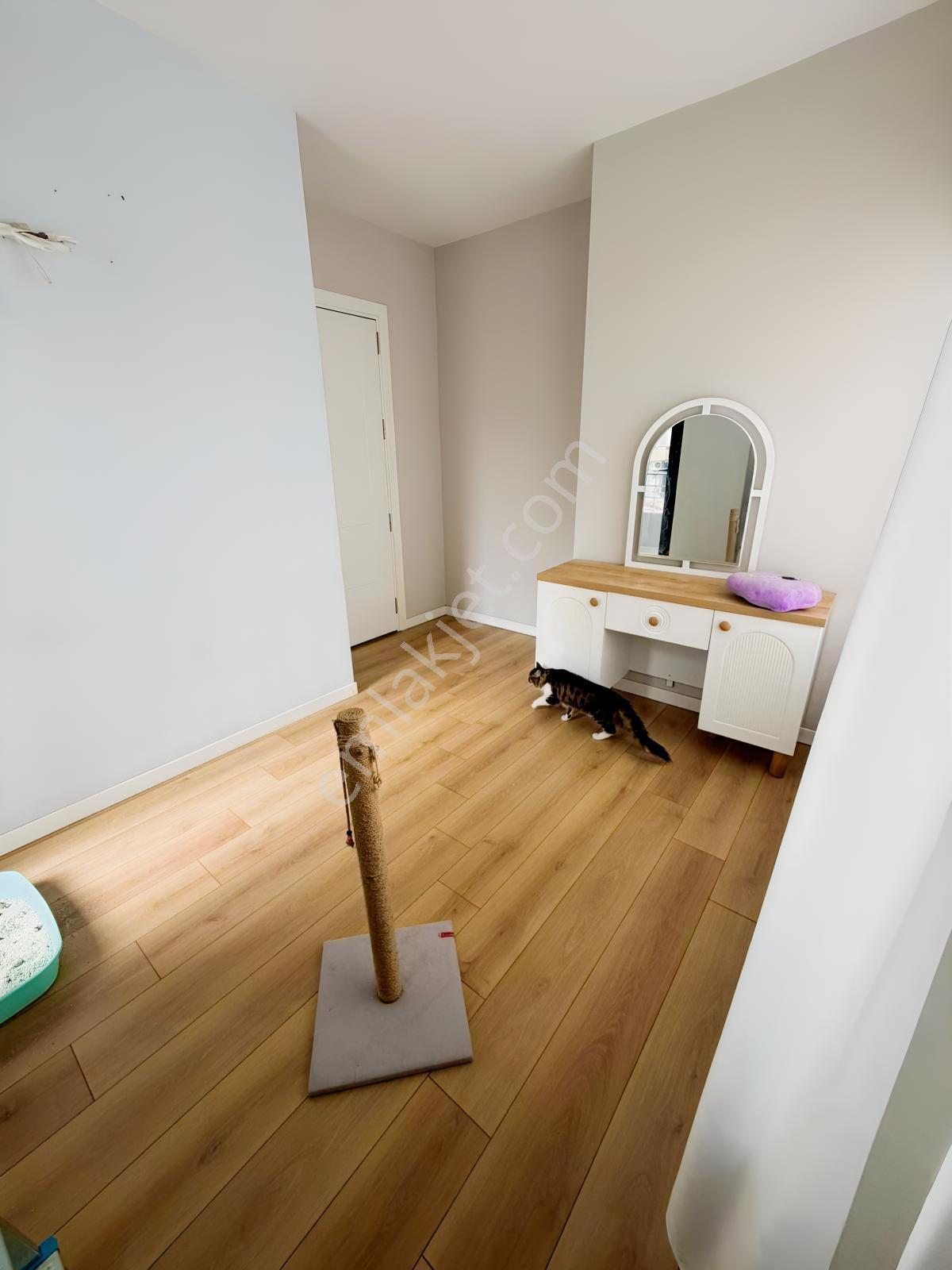 Kozan Gayrimenkulden Göçyolu Acil Satlık Modern 4+1 Daire - Görsel 11