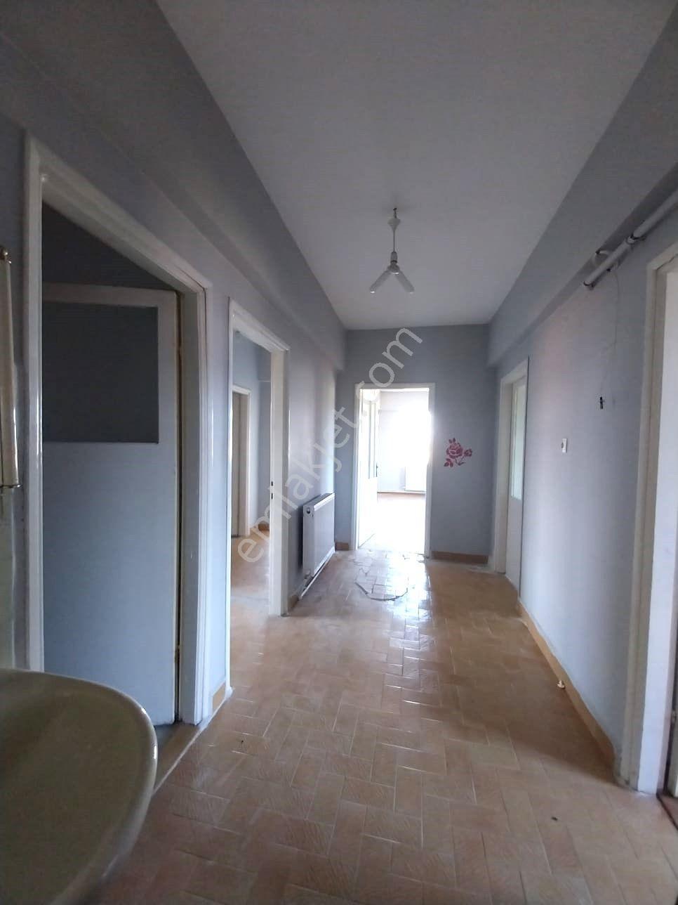 Kocaeli Gölcük Çiftlik Mahallesi Kiralık 3+1 Daire - Görsel 23