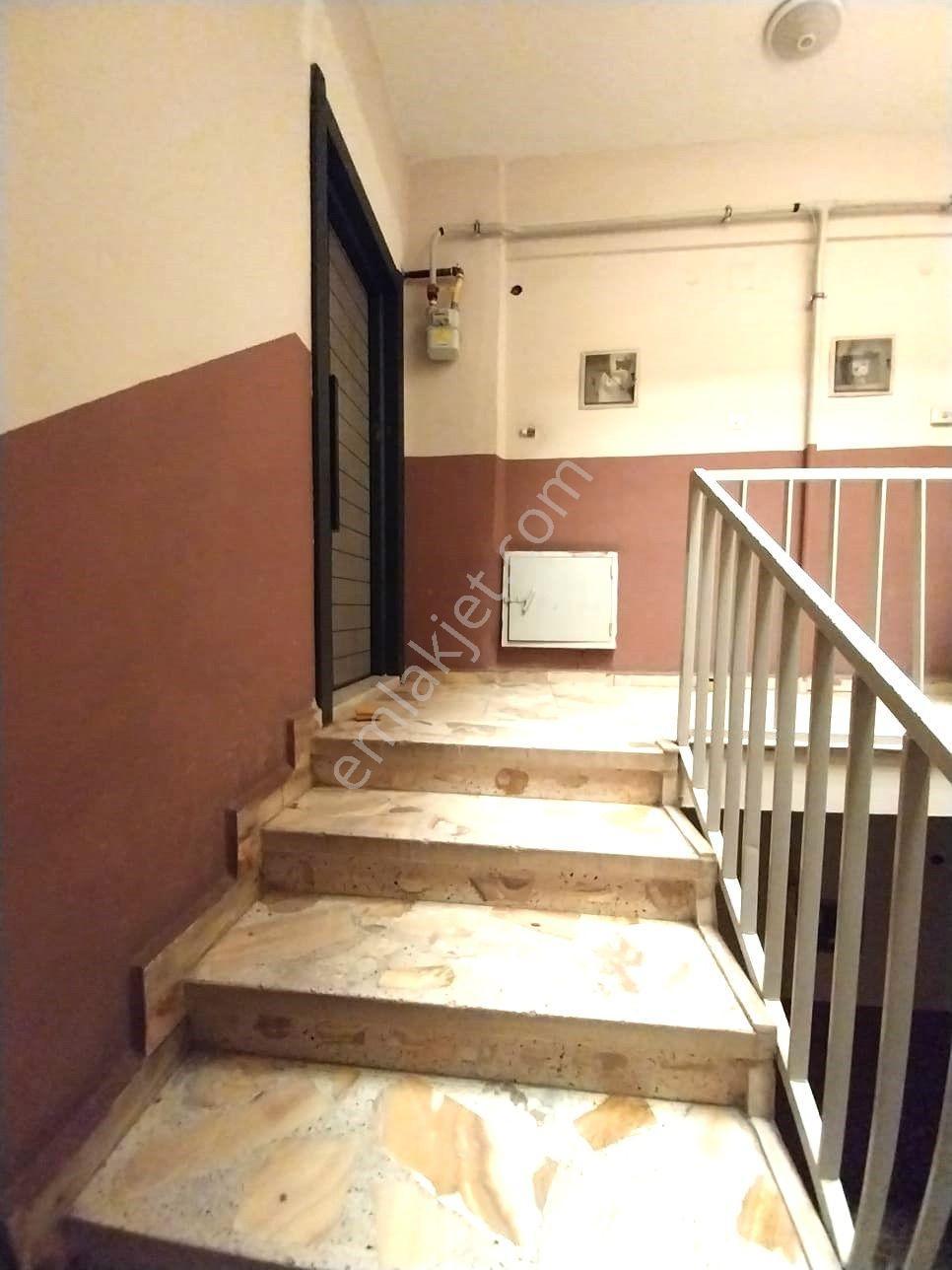Kocaeli Gölcük Çiftlik Mahallesi Kiralık 3+1 Daire - Görsel 11