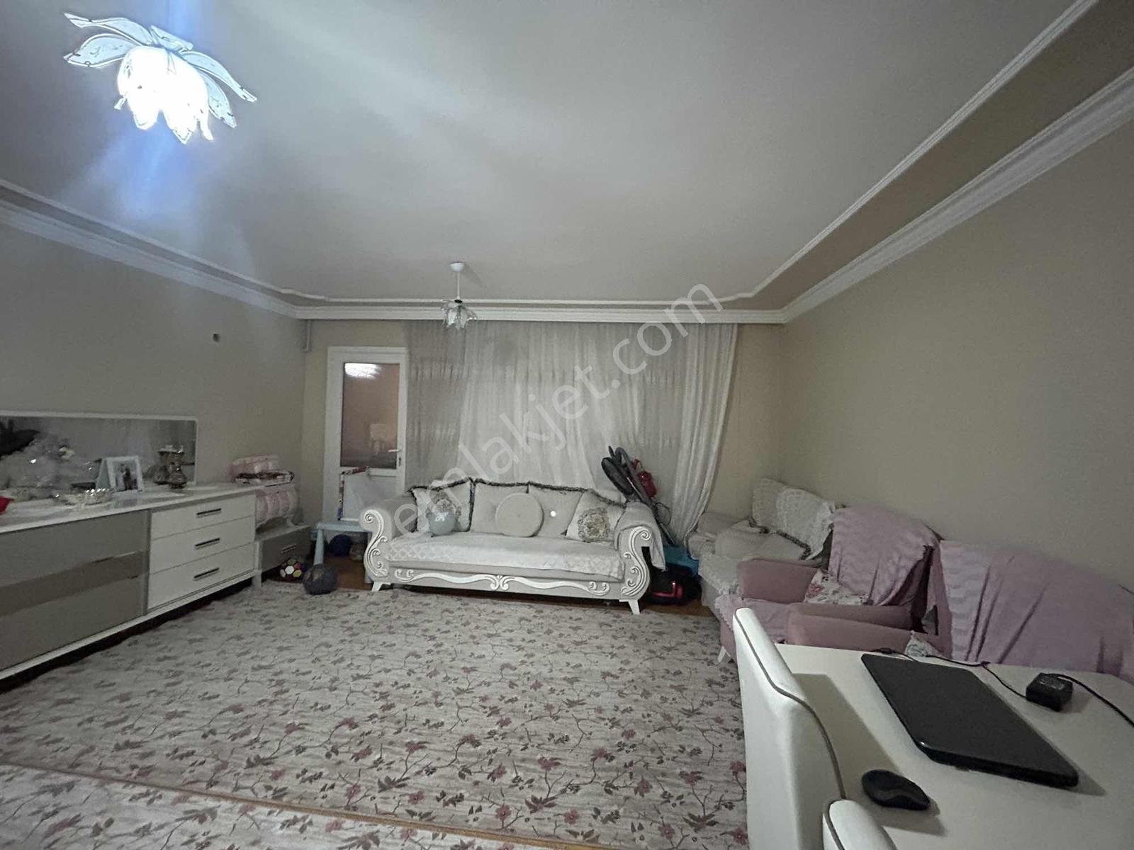 Aykaçlıdan Karabağlarda Site İçi Asansörlü 3+1 Satılık Daire - Görsel 6