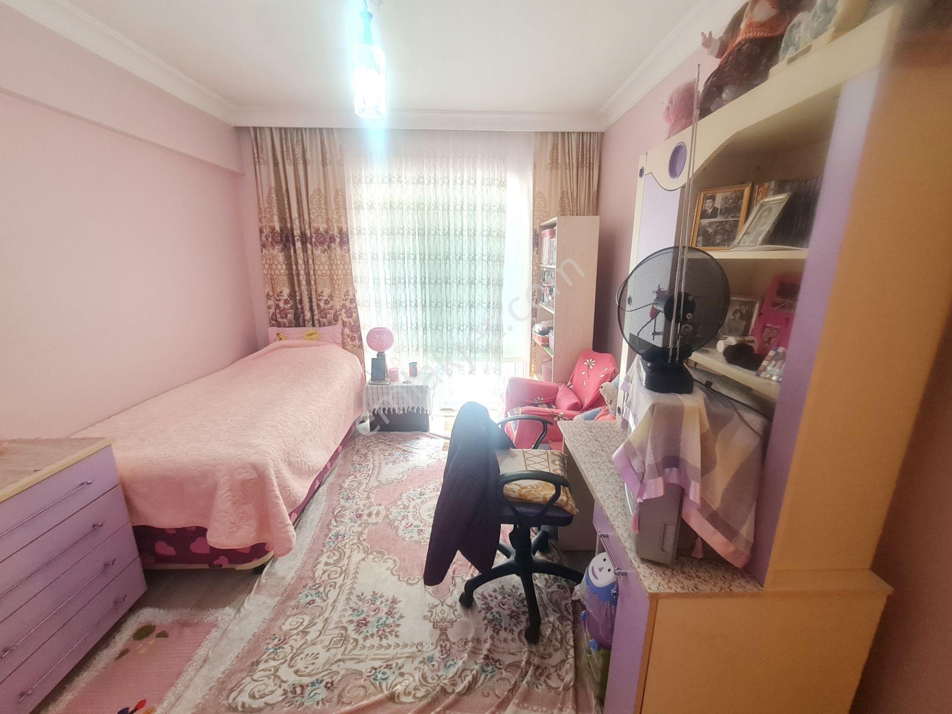 Alsancak Mh.bağlıca-ayyıldız-mit Yakını Cadde Üzeri 4+1 Daire - Görsel 20