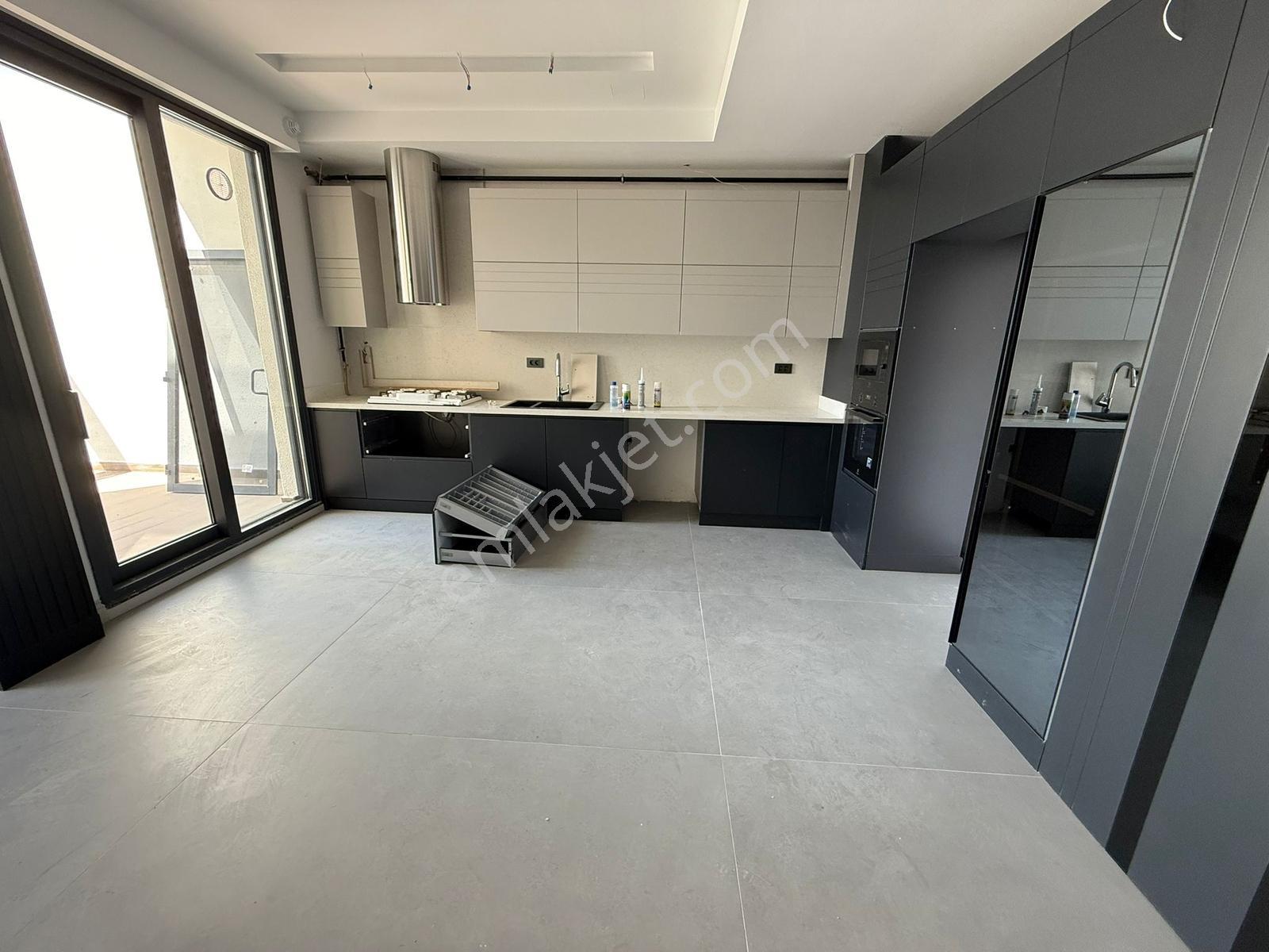 Profasor *dan Demirci *de 4+1 Kiralık Villa Eşne - Görsel 23