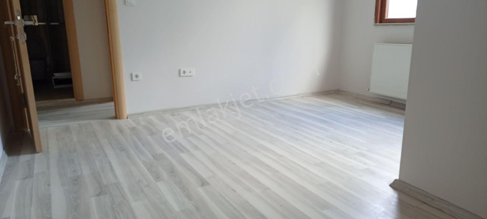 Çekmeköy Çatalmeşe Merkezi Konum 3+1 125 M2 Asansörlü Balkonlu - Görsel 17