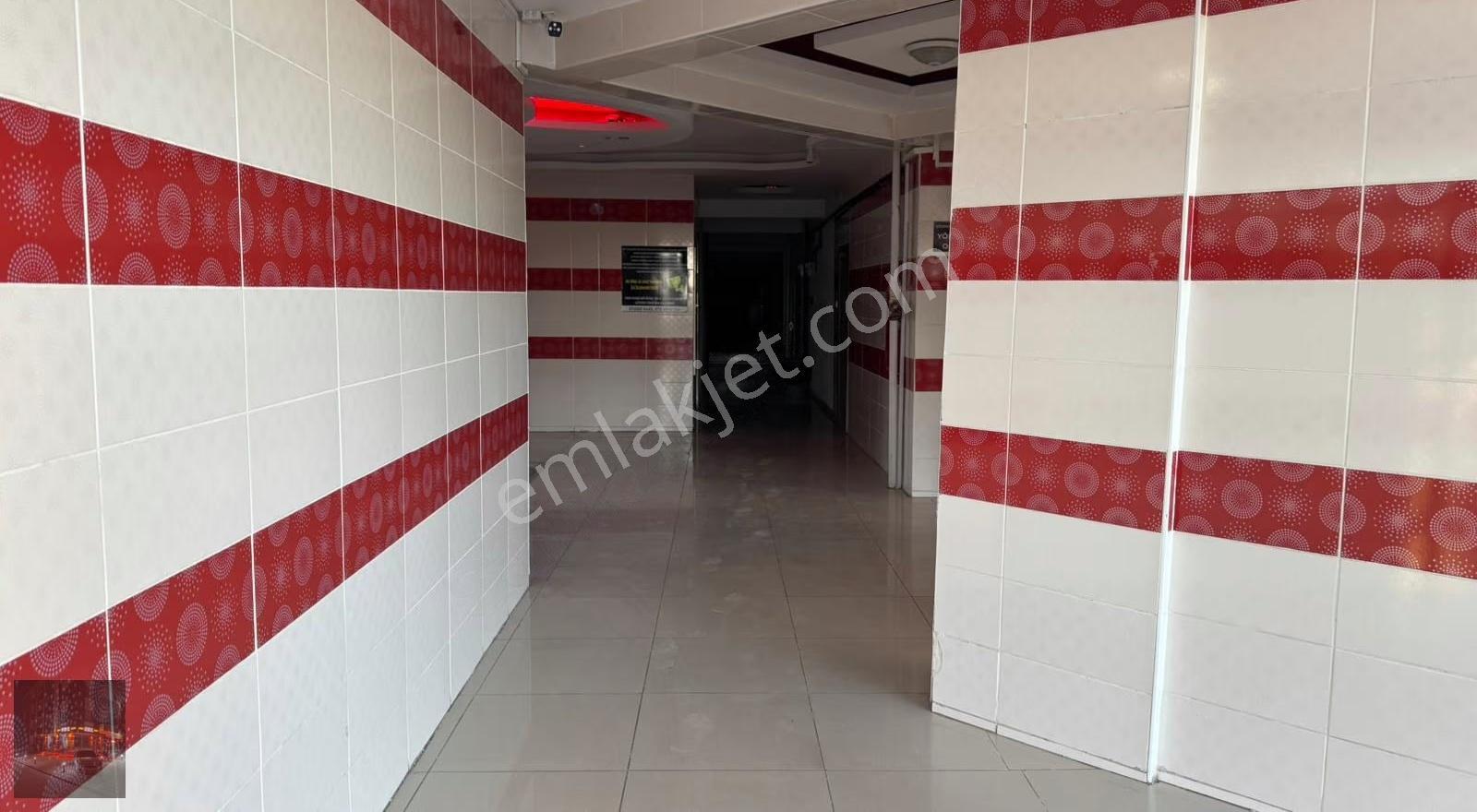 Kosova Mah Servis Güzergahı Üzeri Eşyalı Kiralık 1+1 Daire - Görsel 7