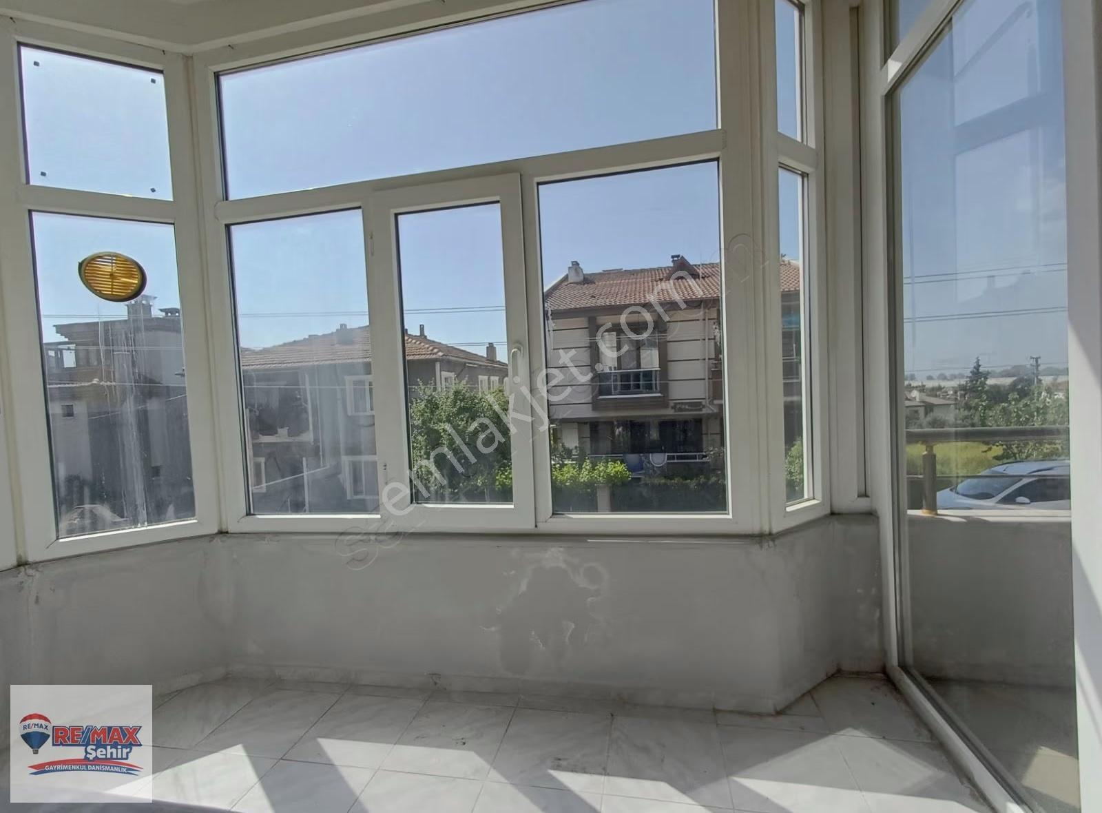 Kadıköy Özden Mahallesinde Satılık 5+2 Tribleks Villa - Görsel 9