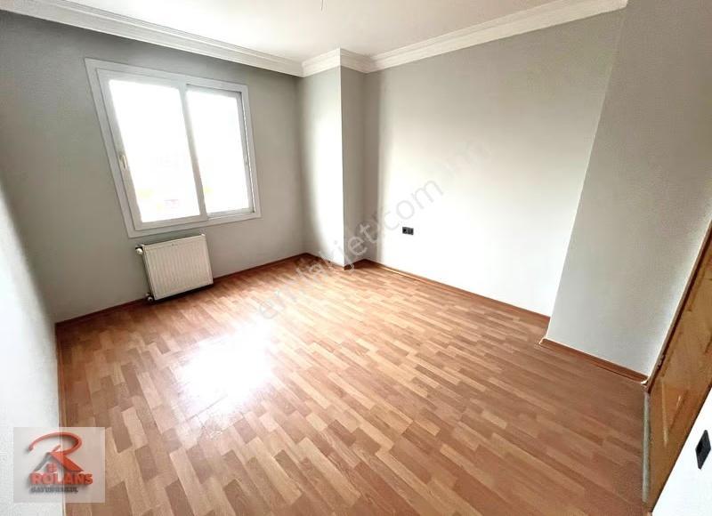 Cadde Üzerinde Aile Sitesinde Geniş, Ayrı Mutfak Doğalgazlı 3+1 - Görsel 17