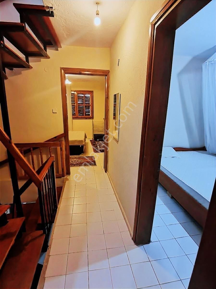 Dikili Bankacılar Sitesi Plaja 250m Kiralık 2+1 Dublex - Görsel 8
