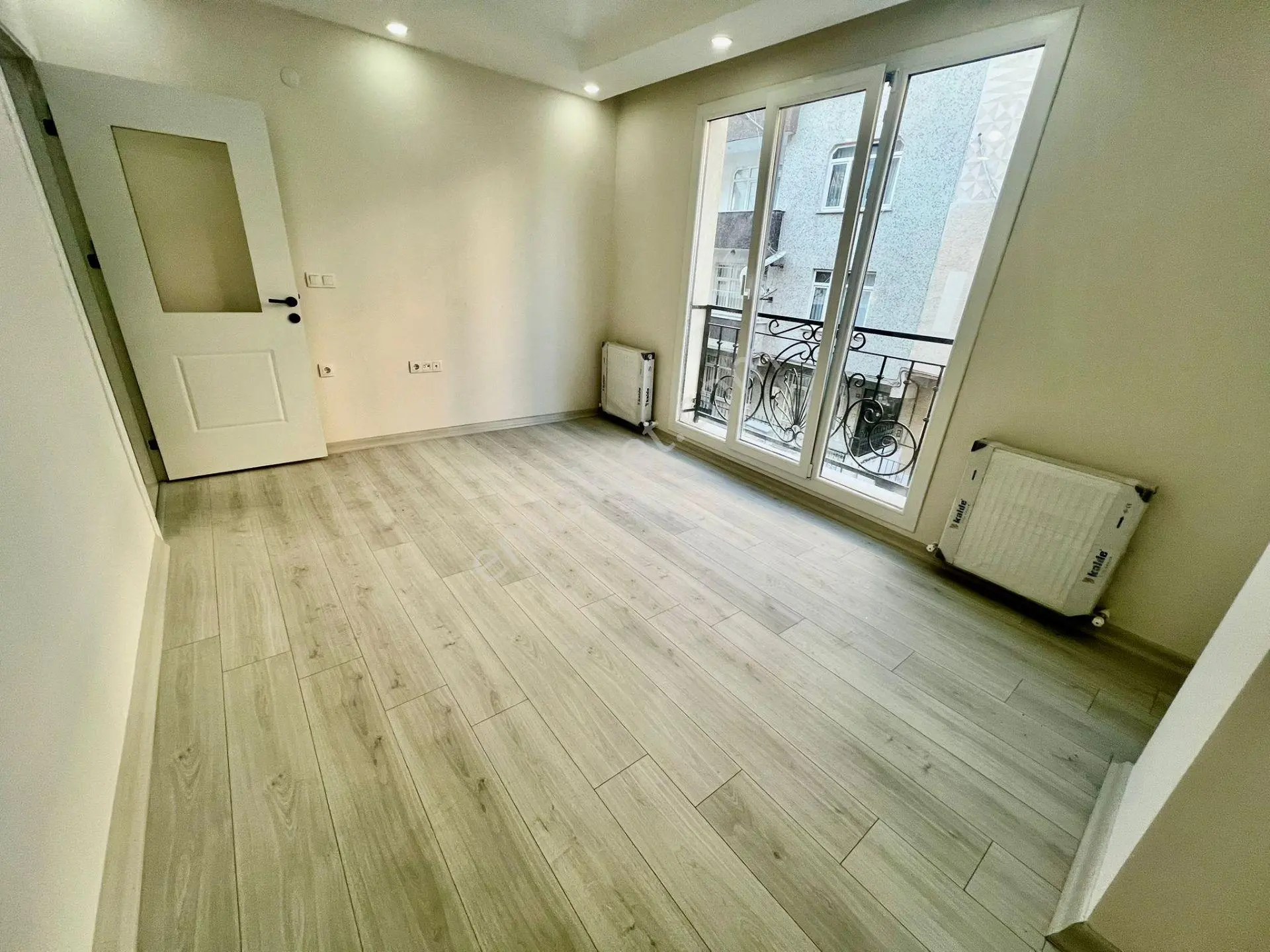 Loft'tan Yeşilov Mah 2+1 Asansörlü 72m2 Satılık 1.kat Daire - Görsel 4