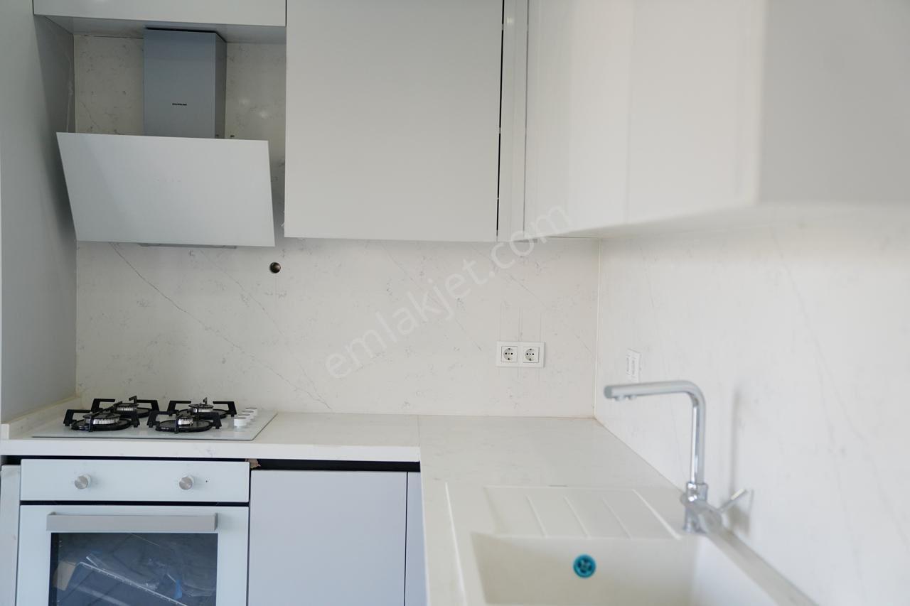 Denize Yakın, Geniş Bahçeli, Önü Kapanmaz Yeşil Alan Lüks Villa - Görsel 25