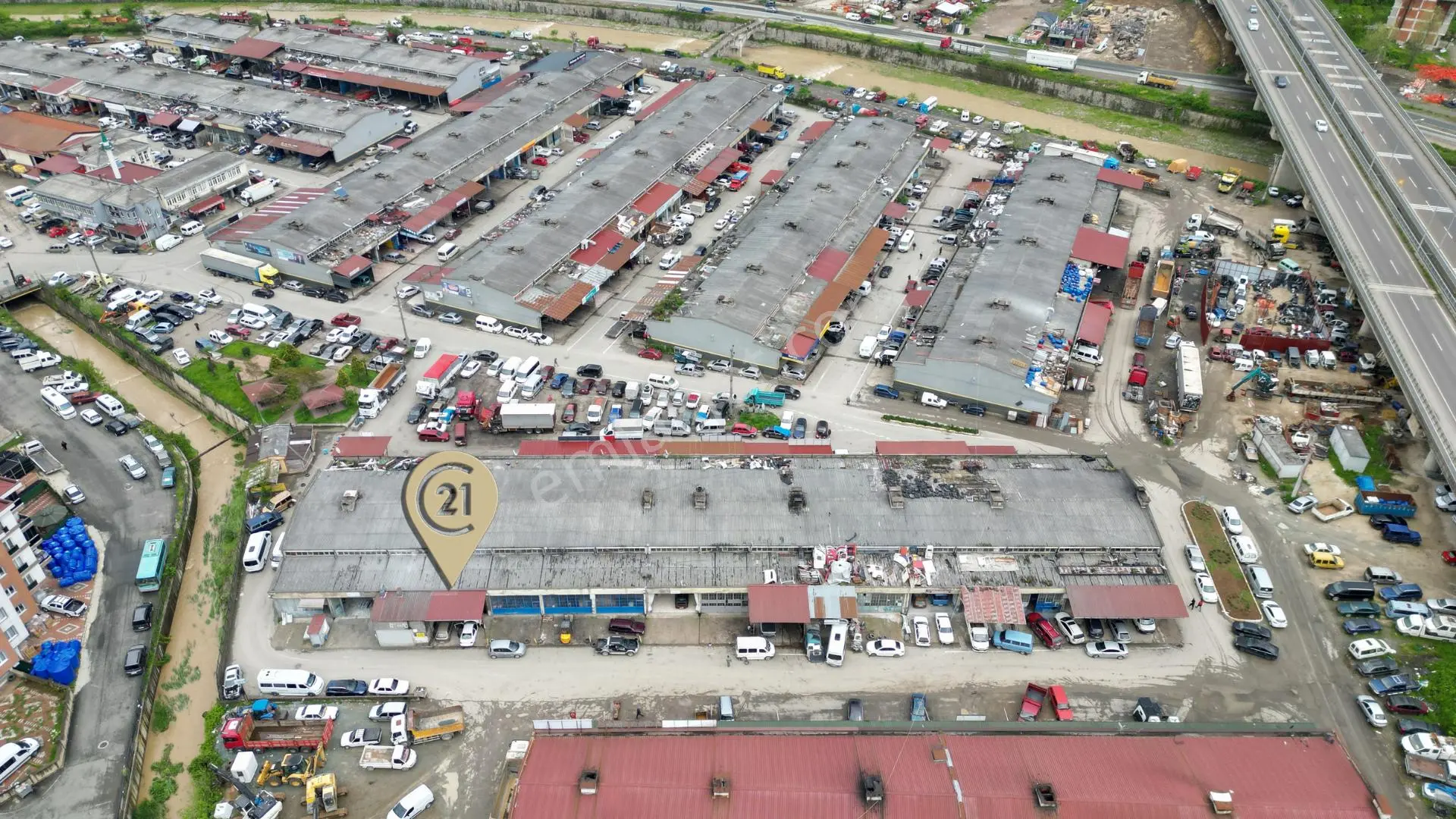 Century 21'den Ata Sanayi Sitesinde Satılık Dükkan !
