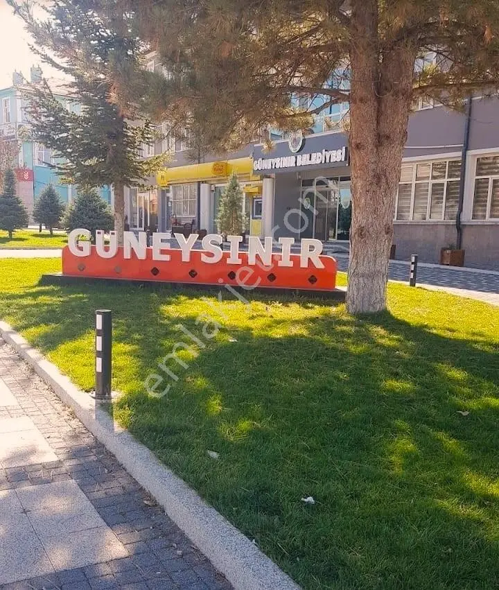 Konya-güneysınır-kayaağzı Kadastral Yollu 9302 M2 Satılık Tarla