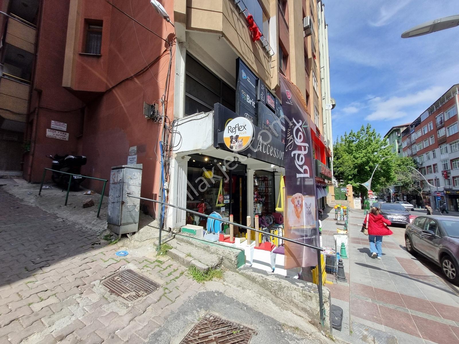 İzmit Merkezde Ana Cadde Üzeri Satılık 280 M2 Dükkan - Görsel 12