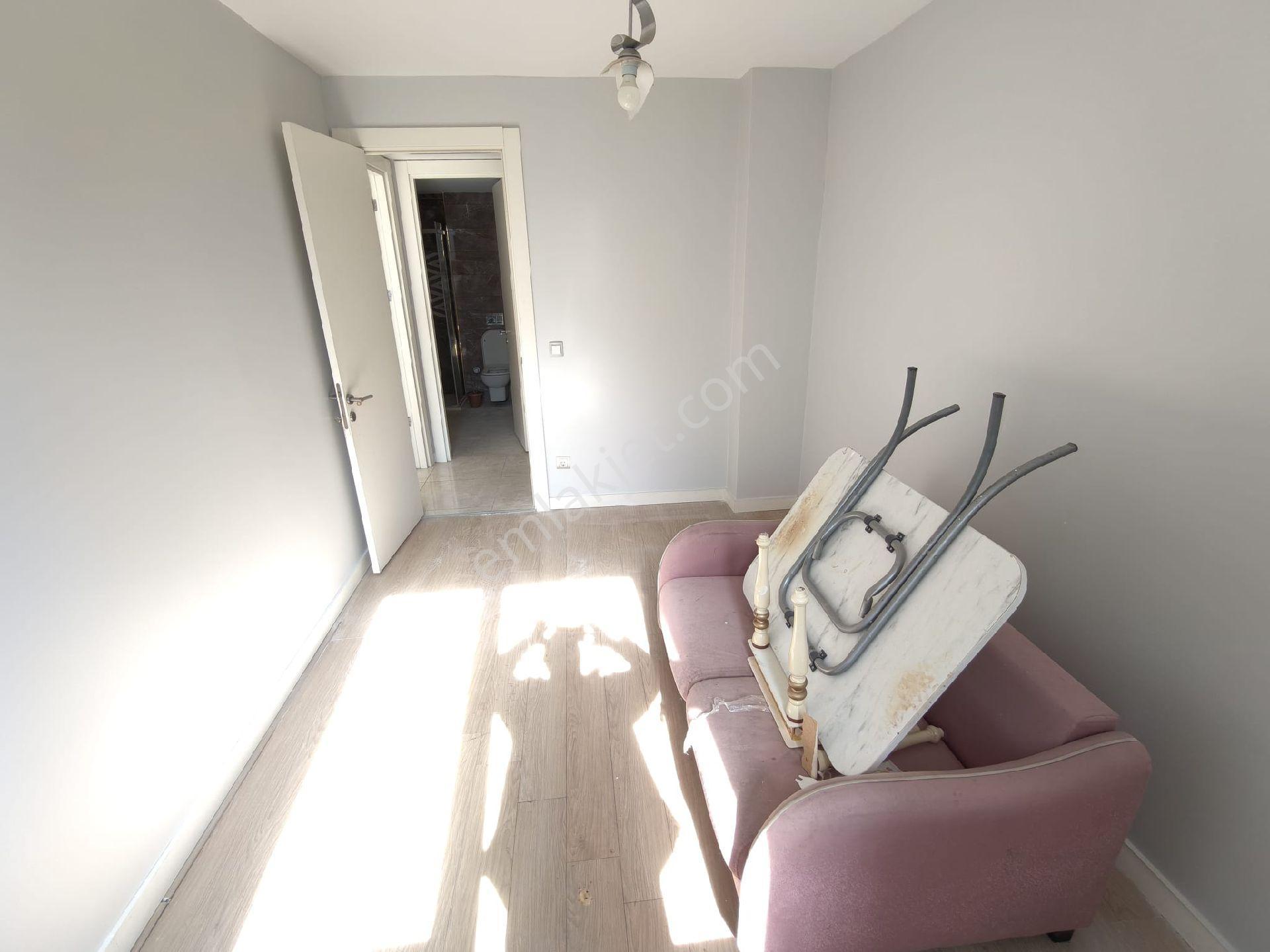 Beylikdüzü Adnan Kahvecıde Site İçinde 2+1 120m2 Ebeveyın Banyolu Kiralık Daire - Görsel 26