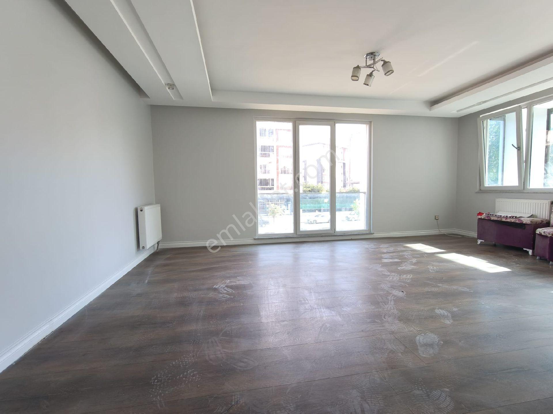 Beylikdüzü Adnan Kahvecıde Site İçinde 2+1 120m2 Ebeveyın Banyolu Kiralık Daire - Görsel 13
