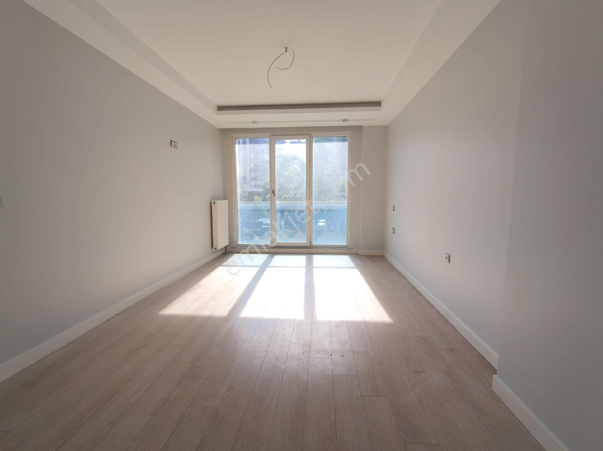 Beylikdüzü Adnan Kahvecıde Site İçinde 2+1 120m2 Ebeveyın Banyolu Kiralık Daire - Görsel 17