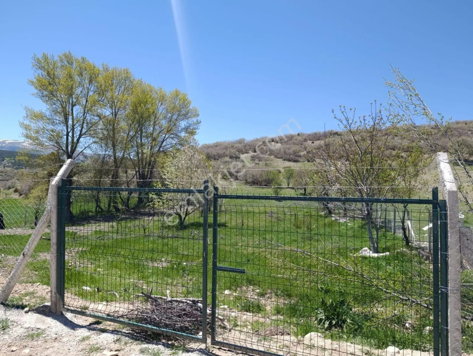 Metin Gönülalan'dan Tepe Kent'te Doğayla İç İçe Bahçe