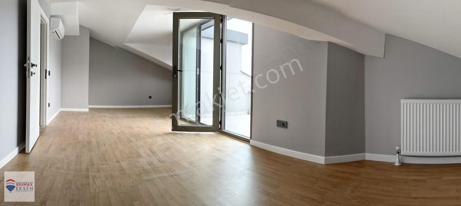 Satılık Üsküdar Burhaniye'de 259 M2 5+1 Dublex Daire Otoparklı - Görsel 25