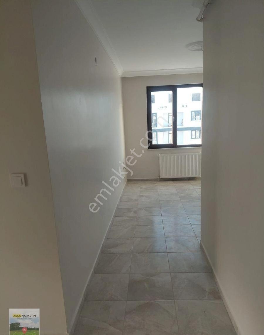 Yalova Çiftlikkö Çiftlik Mah. Satılık Yeni Binada 2+1 - Görsel 4