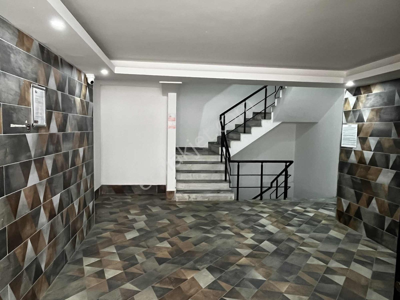Re/max Modern'den Satılık 1+1 Loft Eşyalı Daire - Görsel 7