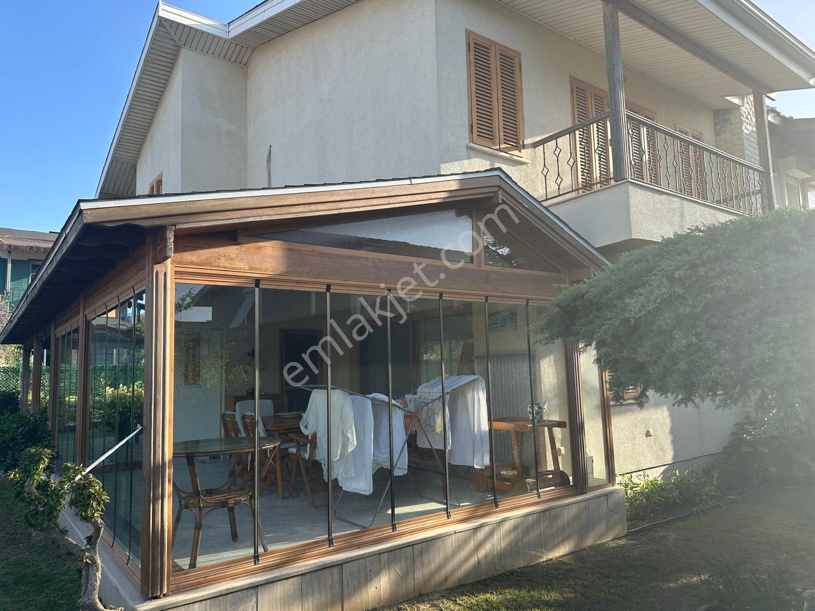 Çeşme Dalyan Marina Ve Sakızlıkoy Plajına Yakın Satılık Villa - Görsel 4