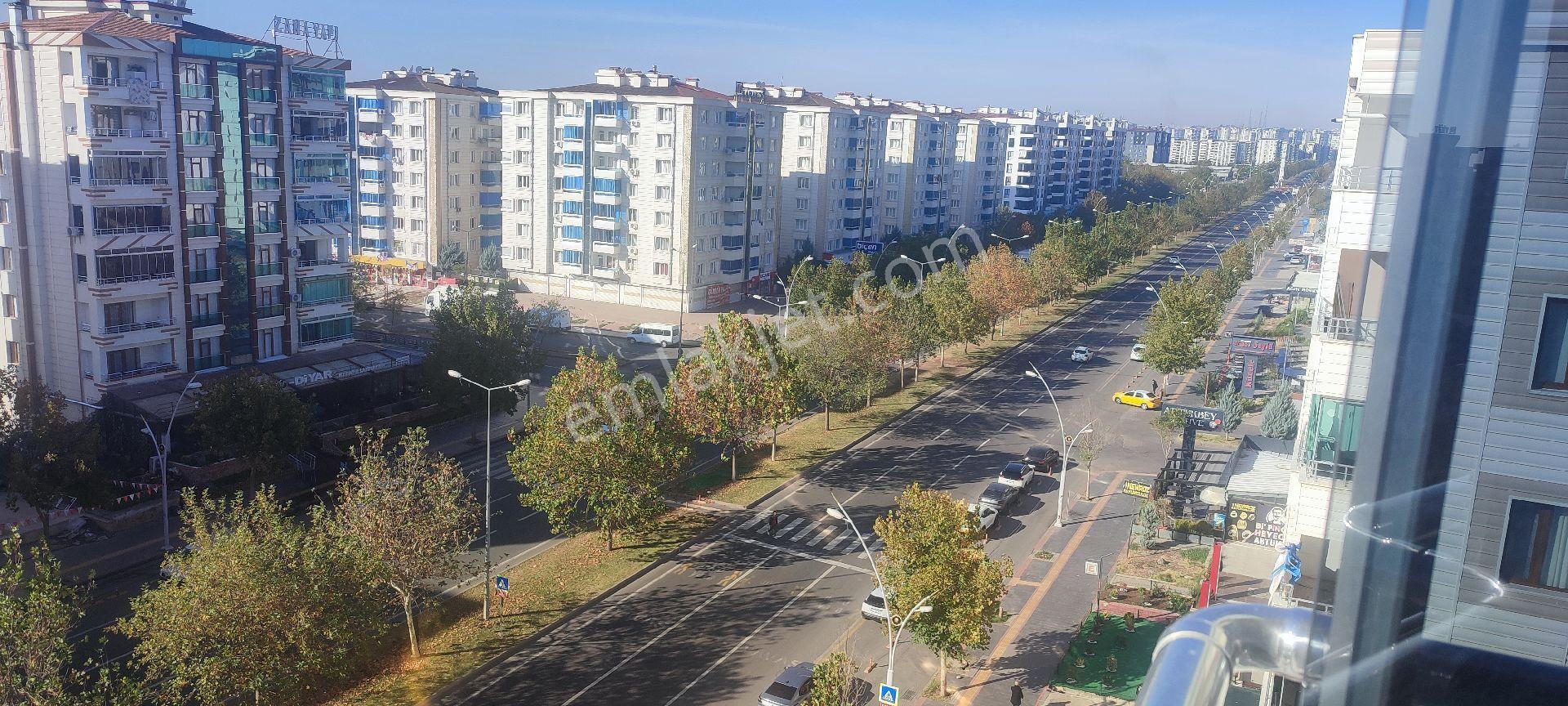 Sahibinden Newroz Caddesi Üzeri Satılık 3+1 Daire - Görsel 19