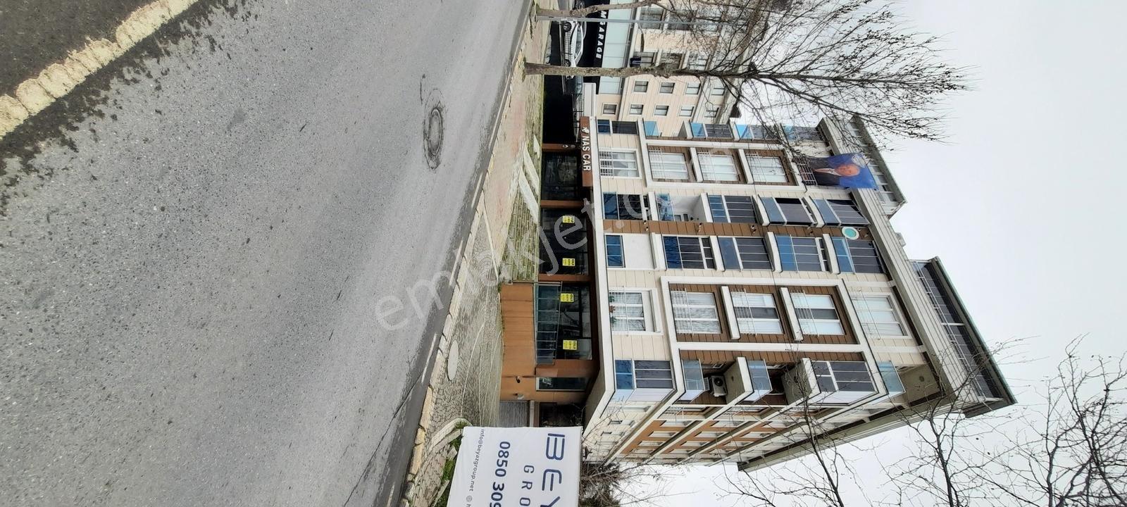 Beylikdüzü Atakent Caddesi Üzerinde 230 M Kiralık Dükkan - Görsel 22