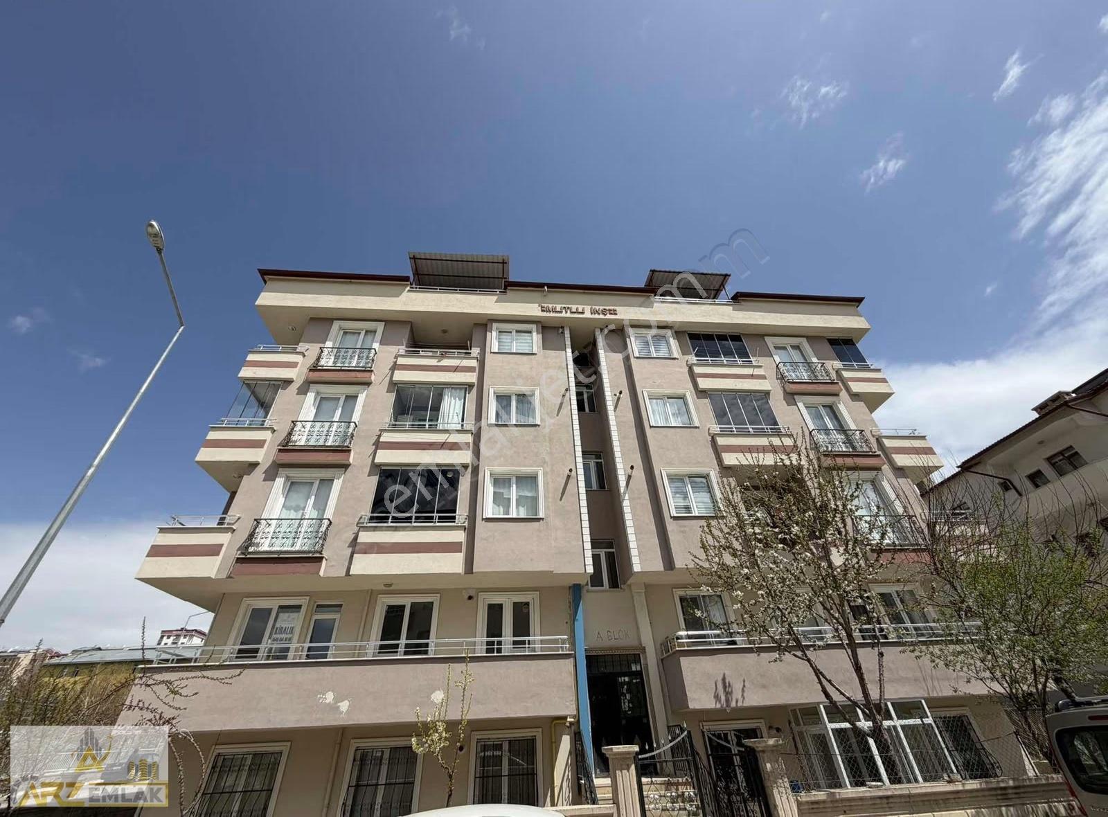 Arz Emlak'tan Rekabet Kurumu Lisesi Yanı Kiralık 3+1 Daire
