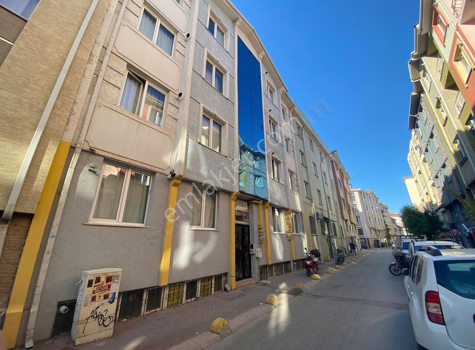 Çırağan Emlak'tan Yenibağlar Mah.eşyalı 1+0 Eşyalı Daire