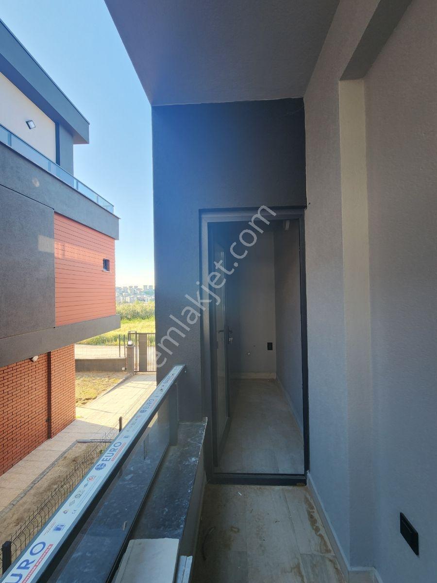 Panoramik Manzaralı, Takasa Açık 4+1 Harika Villa - Görsel 24