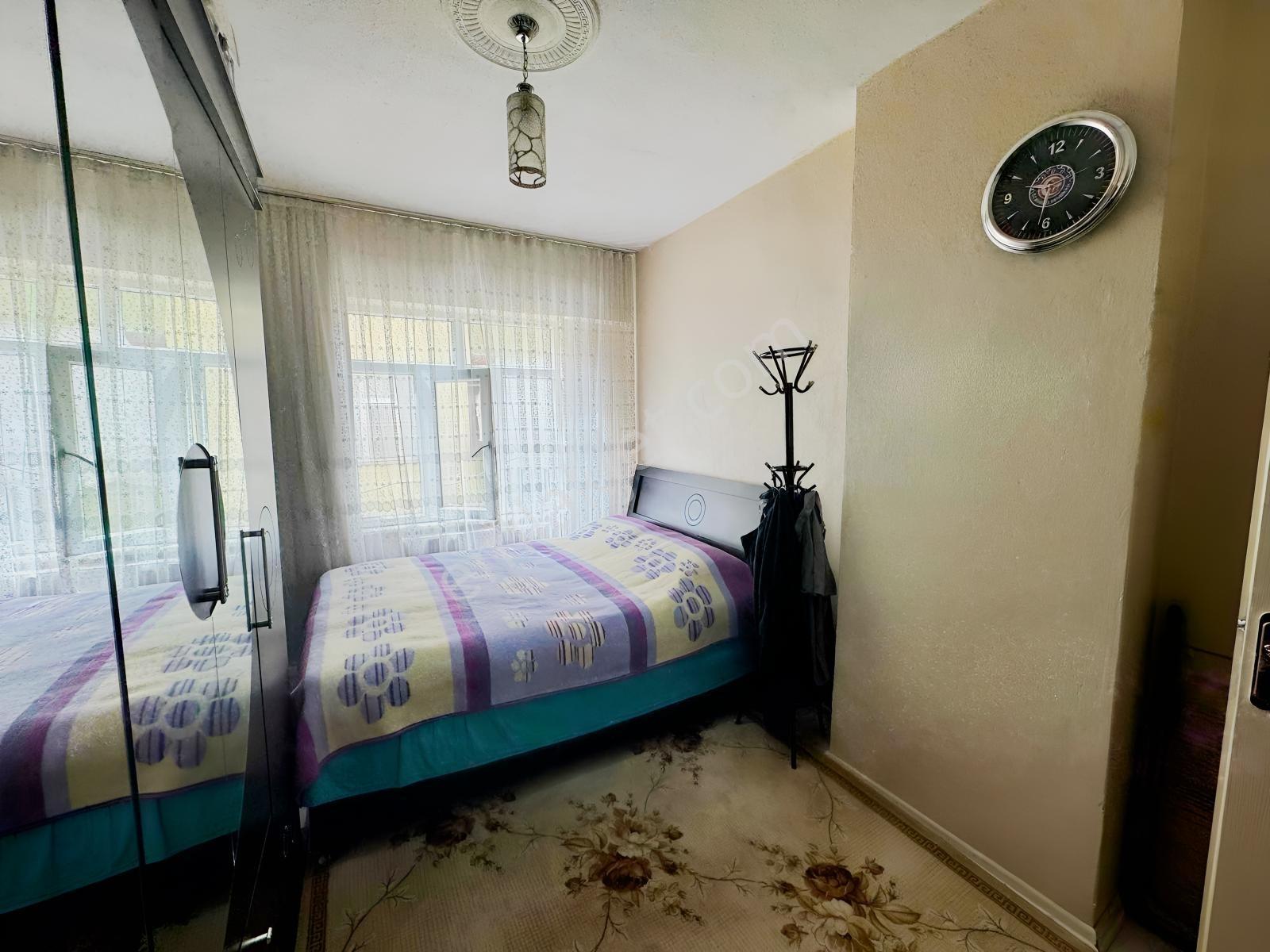 Satılık Şehitlik Tedaş Karşısı Masraflı Daire 2+1 - Görsel 12
