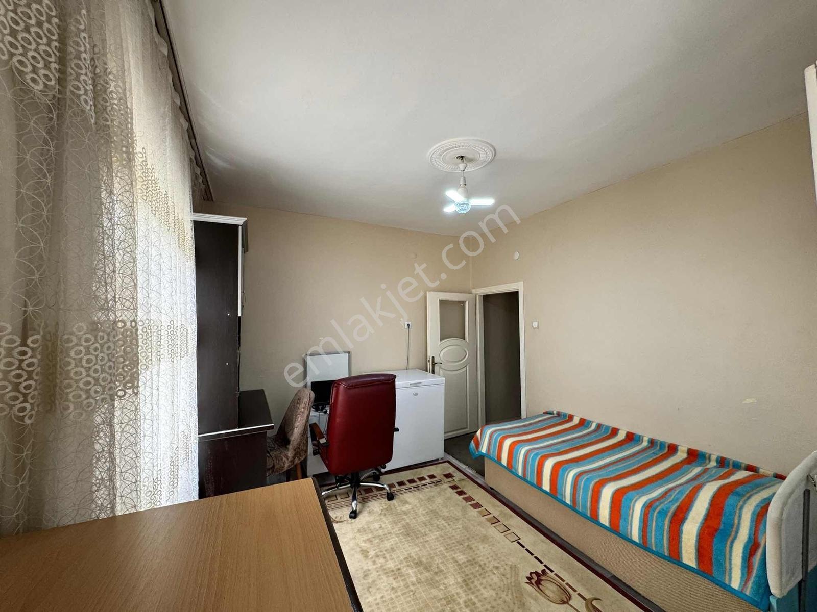 Satılık Şehitlik Tedaş Karşısı Masraflı Daire 2+1 - Görsel 15