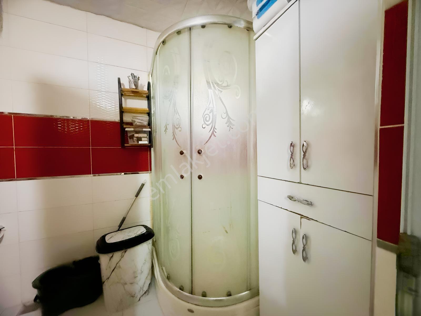 Reksa Gayrimenkul Merkeze Yürüme Mesafesinde 2+1 Satılık Daire - Görsel 2