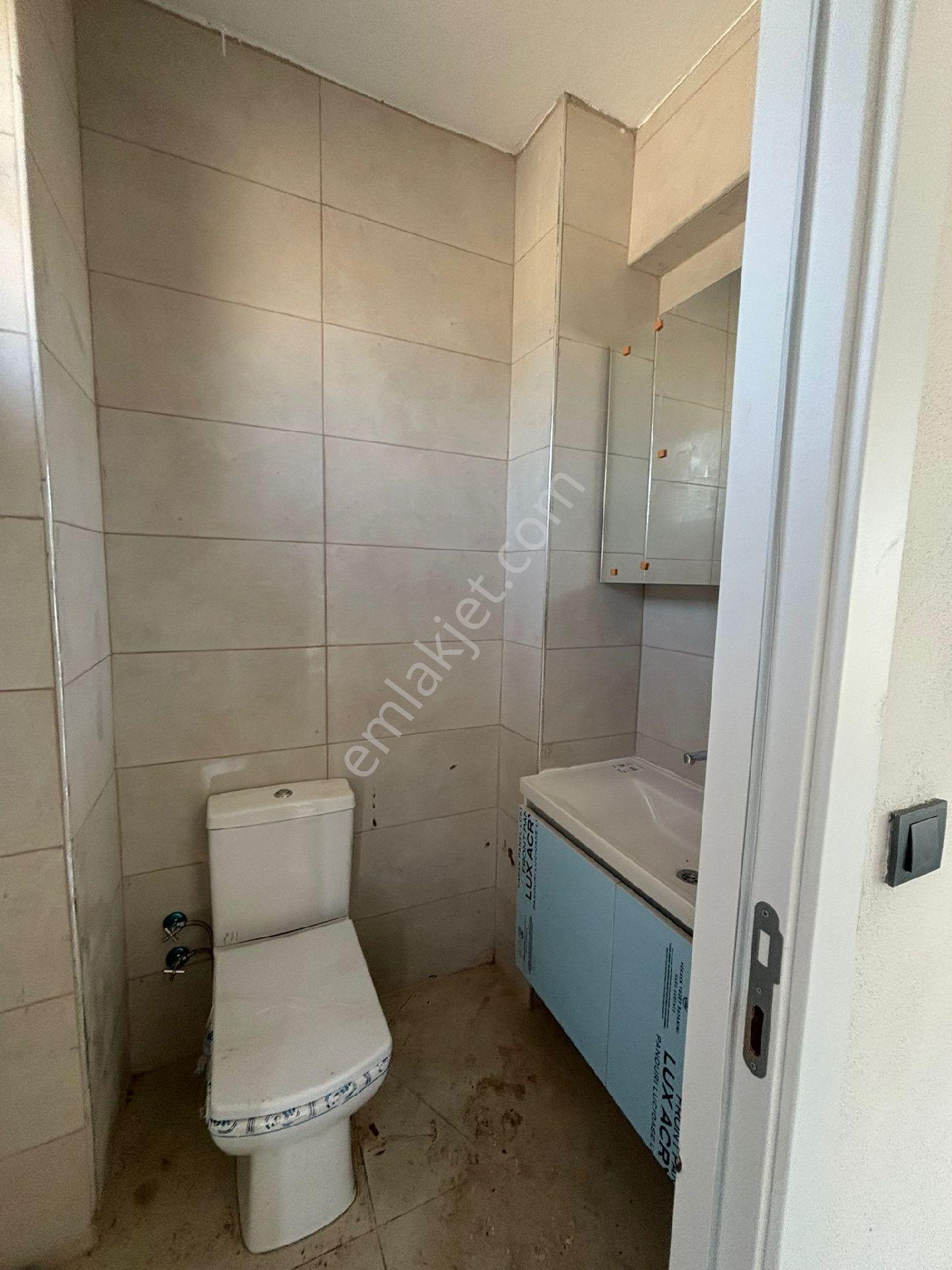 Enez Gülçavuş’ta Güçlendirilmiş Site İçerisinde Havuzlu Satılık Yazlık - Görsel 11