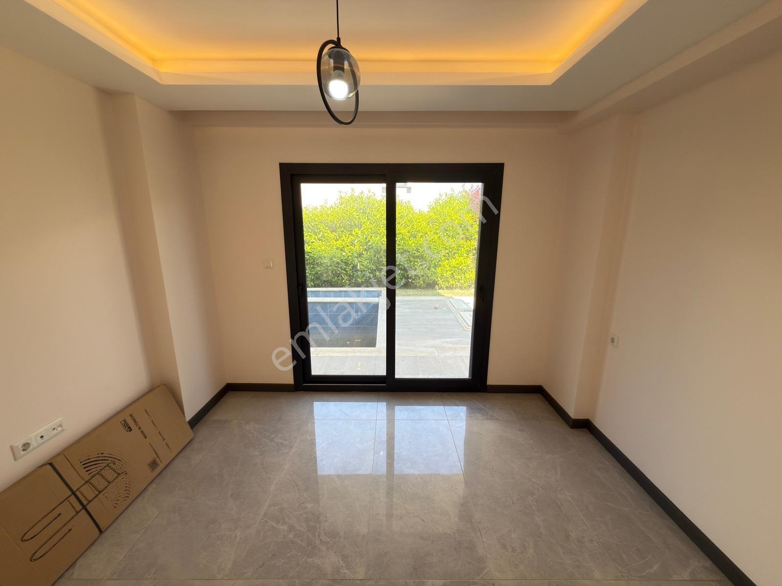 Kuşadası Davutlar 5+1 158m2 Müstakil Havuzlu Villa - Görsel 26