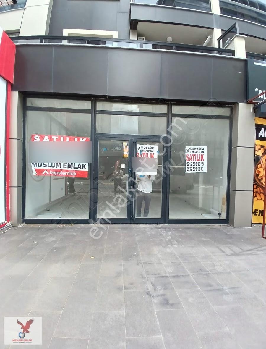 Müslüm Emlaktan Beylikdüzünde Cadde Üzerinde Sıfır Dükkan - Görsel 13