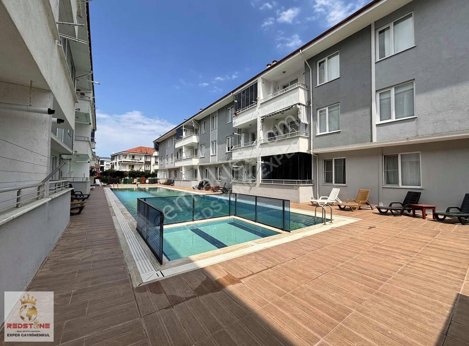 Havuzlu ,çocuk Parklı Sitede Kombili,eşyalı,satılık 2+1 Daire - Görsel 5