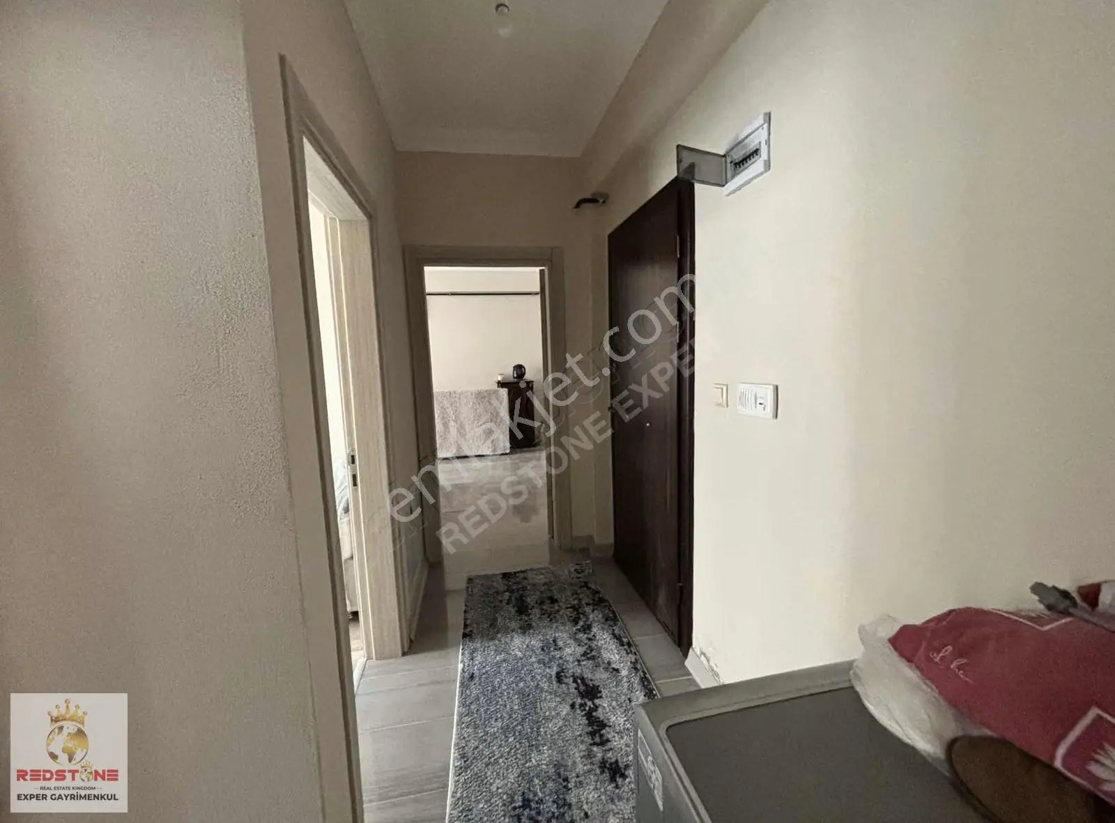 Havuzlu ,çocuk Parklı Sitede Kombili,eşyalı,satılık 2+1 Daire - Görsel 3