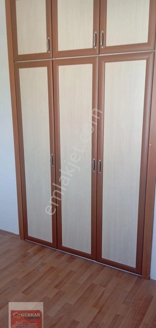 Gaziemir Gazikent'de Çift Çephe Kiralık Daire - Görsel 2