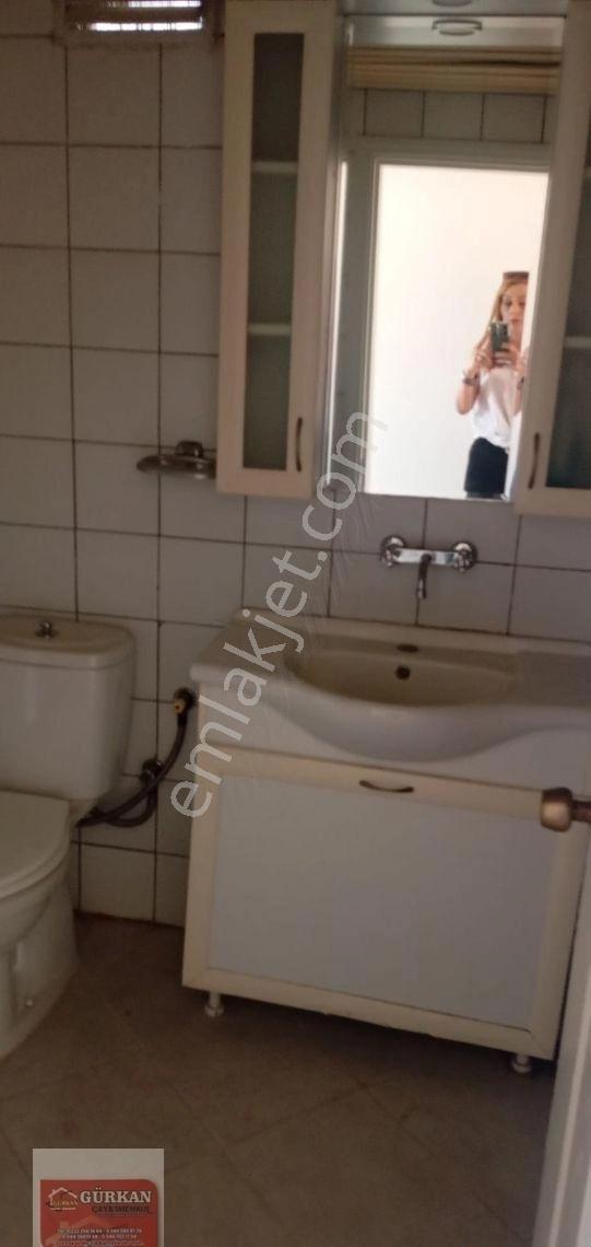 Gaziemir Gazikent'de Çift Çephe Kiralık Daire - Görsel 6