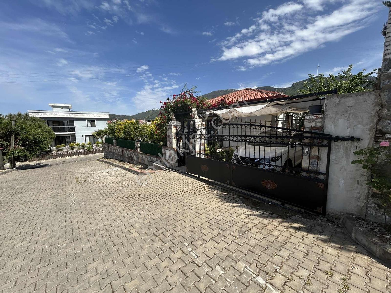 Kuşadası Gökçealan Da Köşe Konum Müstalik Satılık 3+1 Malikhane - Görsel 15