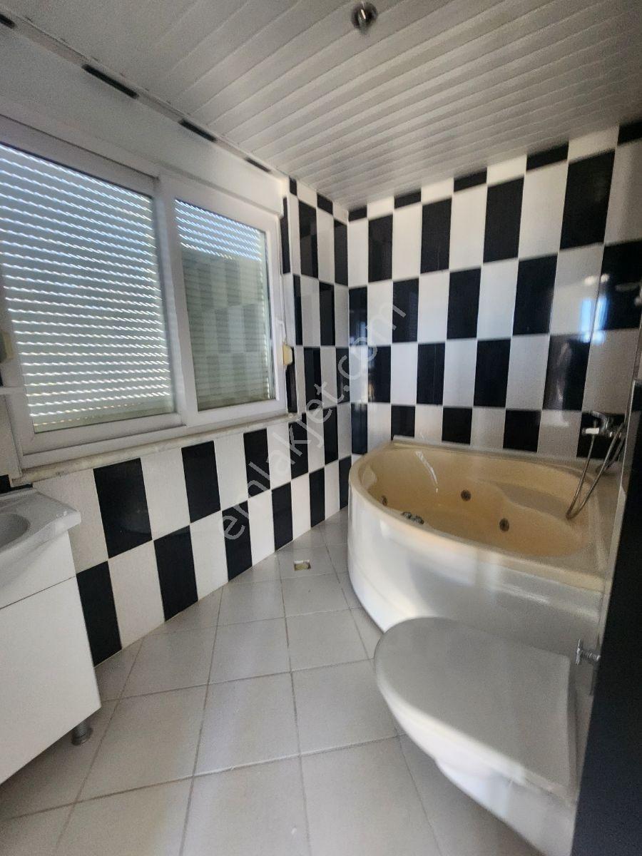 Alanya Mahmutlarda Vatandaşlığa Uygun 240 M2 Dublex Daire - Görsel 28