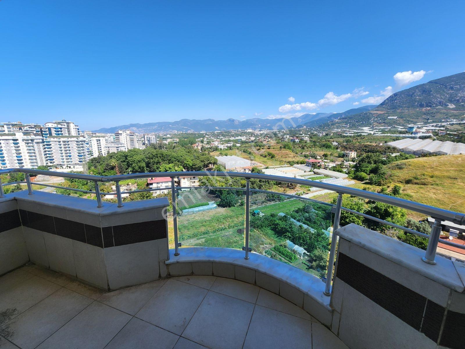 Alanya Mahmutlarda Vatandaşlığa Uygun 240 M2 Dublex Daire - Görsel 26