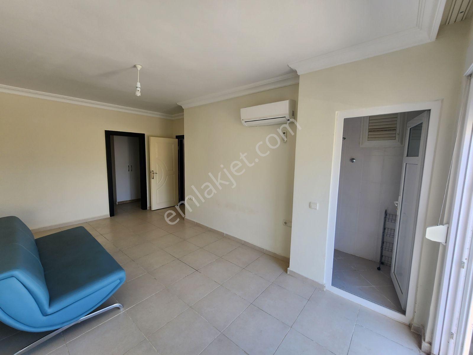 Alanya Mahmutlarda Vatandaşlığa Uygun 240 M2 Dublex Daire - Görsel 31