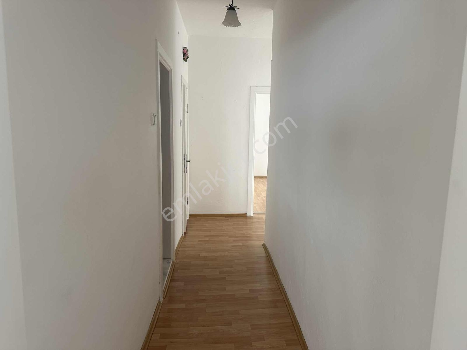 Kuşadası Merkezde 3+1 Daire - Görsel 13