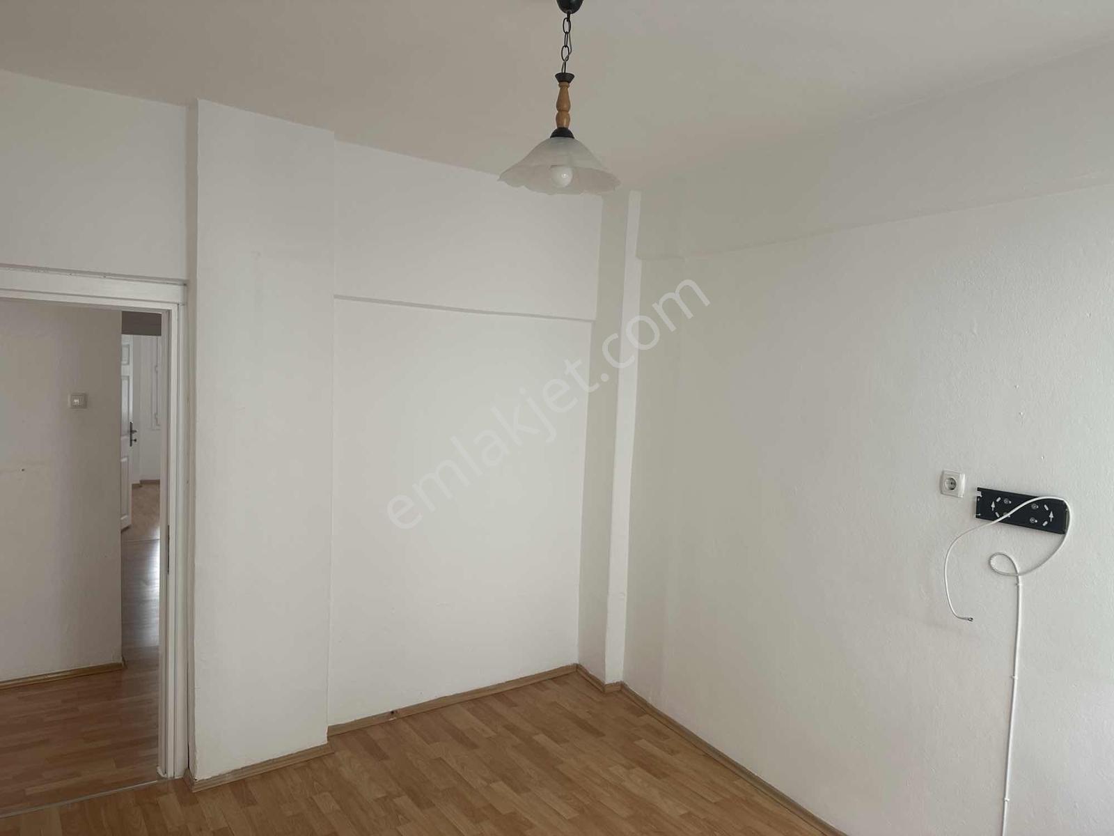Kuşadası Merkezde 3+1 Daire - Görsel 17
