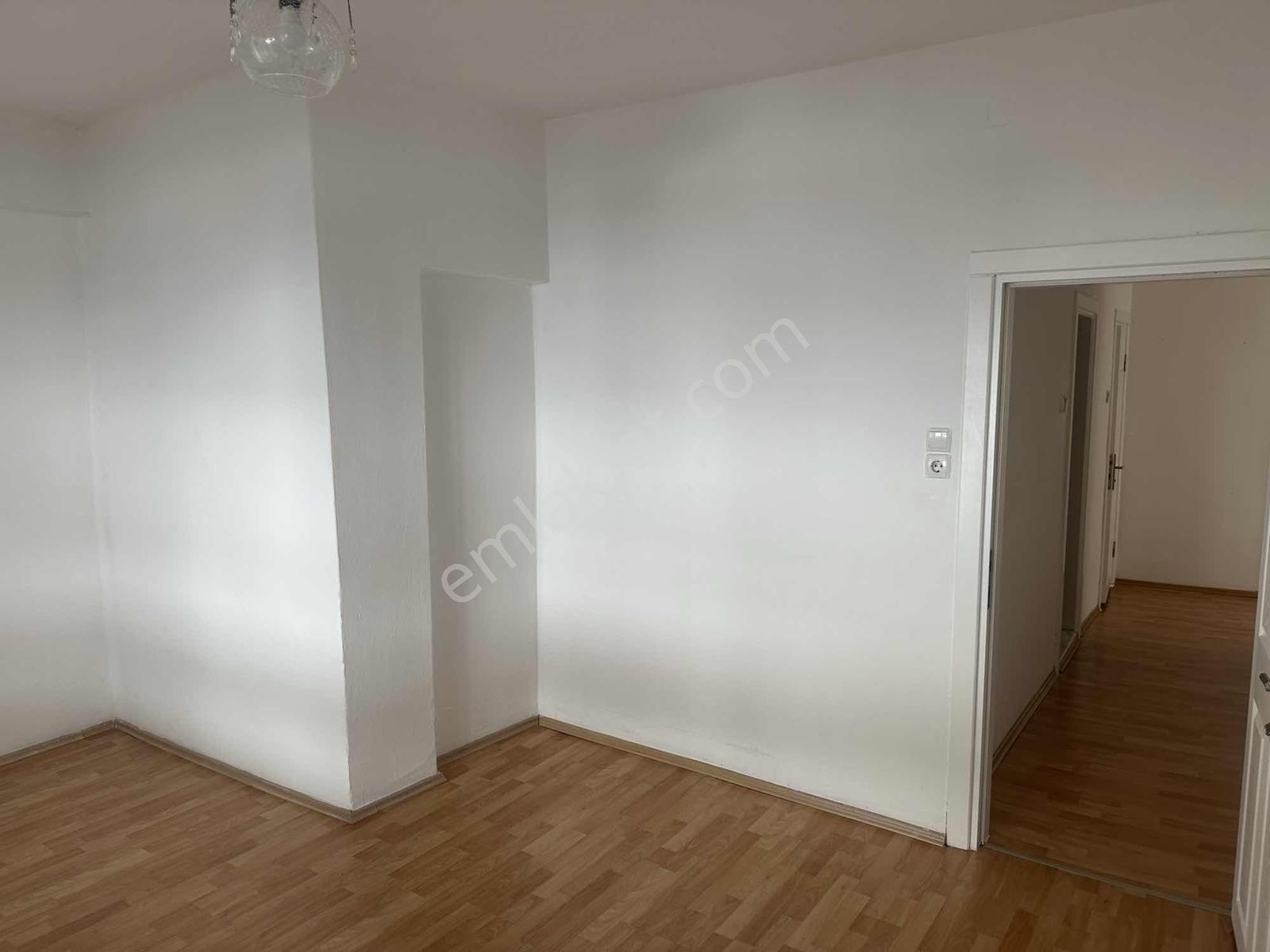 Kuşadası Merkezde 3+1 Daire - Görsel 11