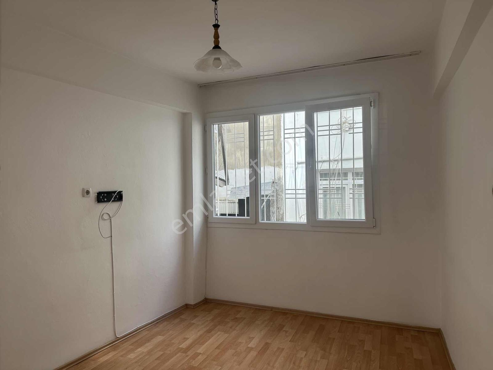 Kuşadası Merkezde 3+1 Daire - Görsel 18