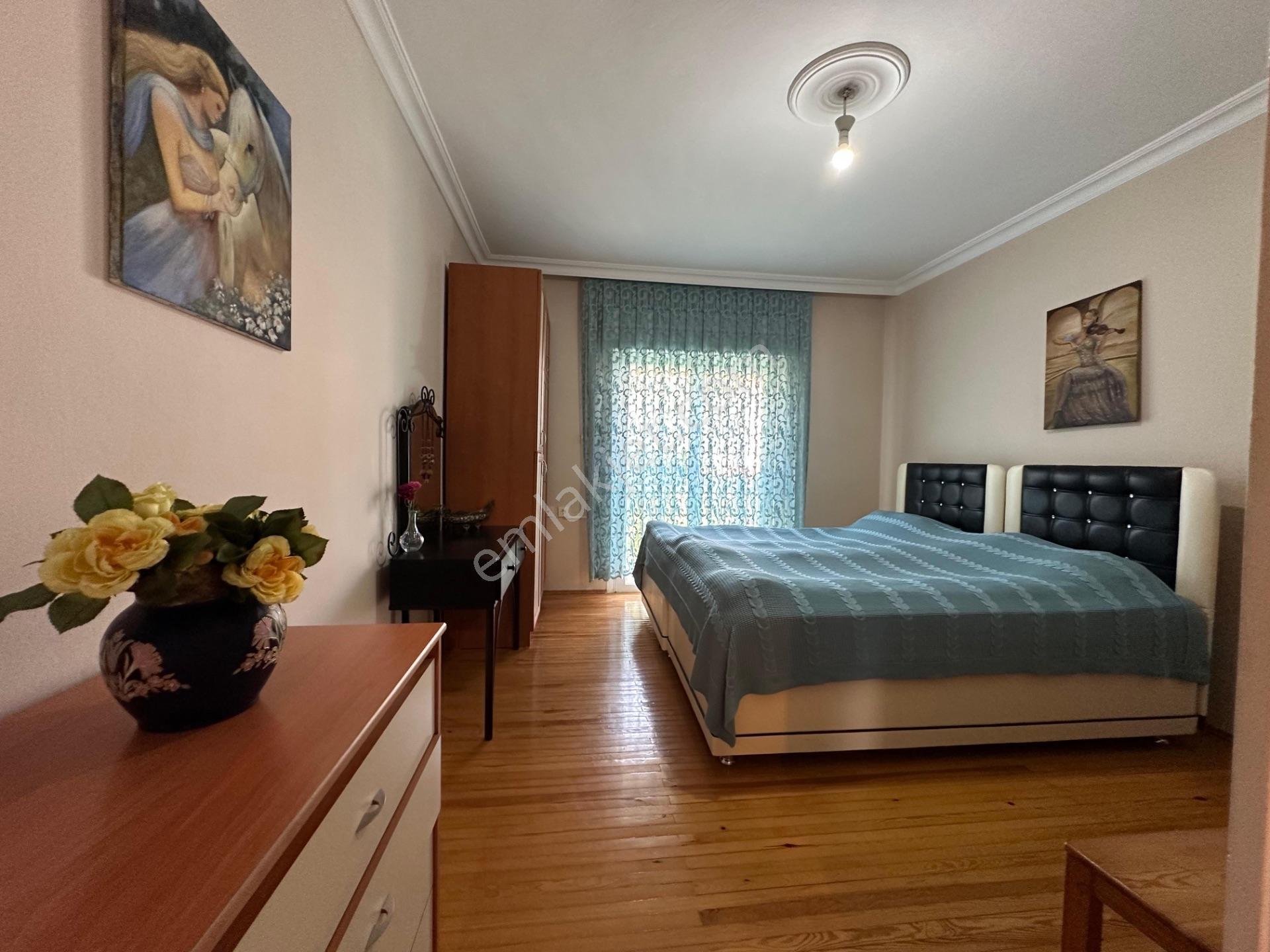 Foçada Satılık 4+1süper Villa - Görsel 26