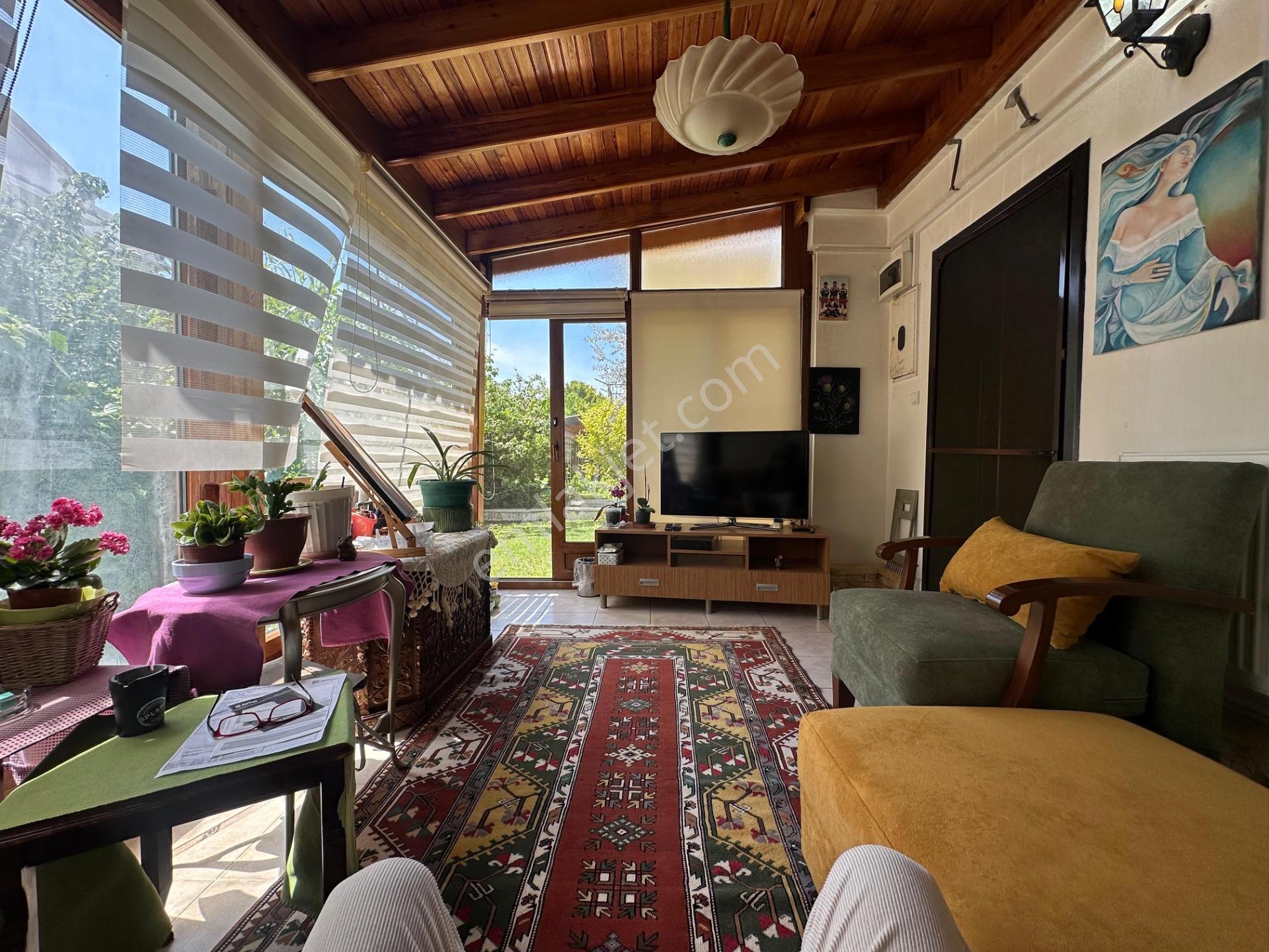 Foçada Satılık 4+1süper Villa - Görsel 24